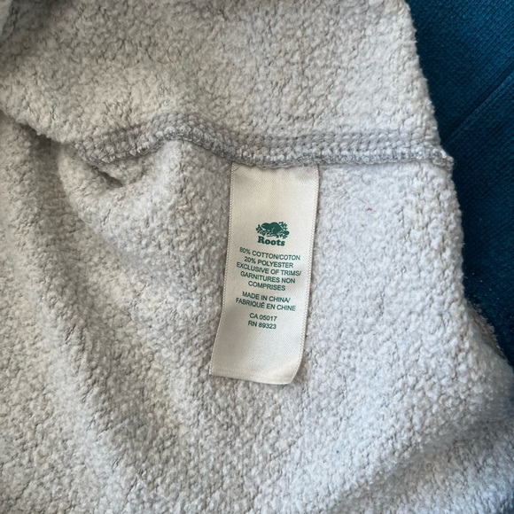 ROOTS LARGE WOMENS PULLOVER - Picture 5 of 13